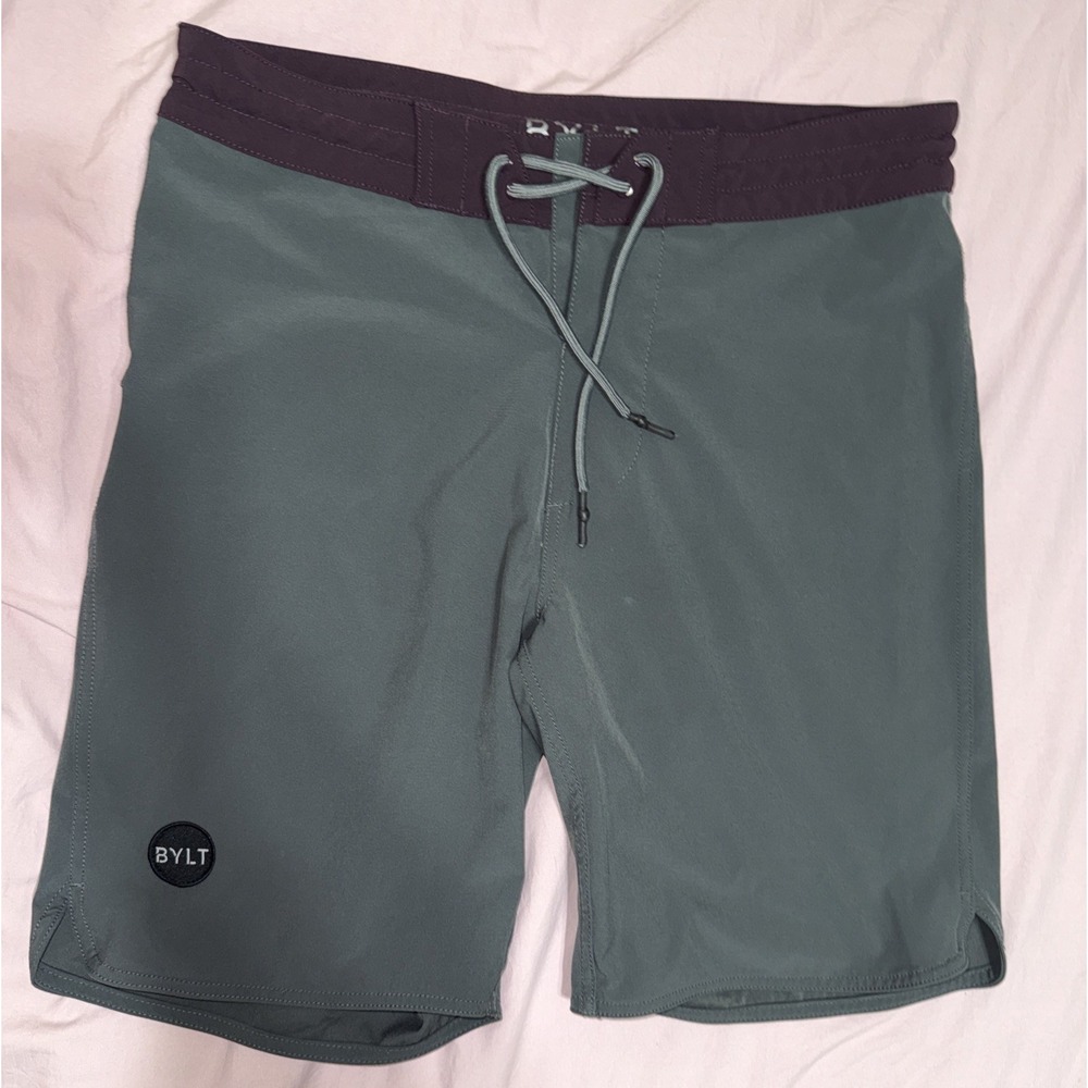BYLT Board Shorts Men's Med Gray Board Trunks Hybrid Performance
